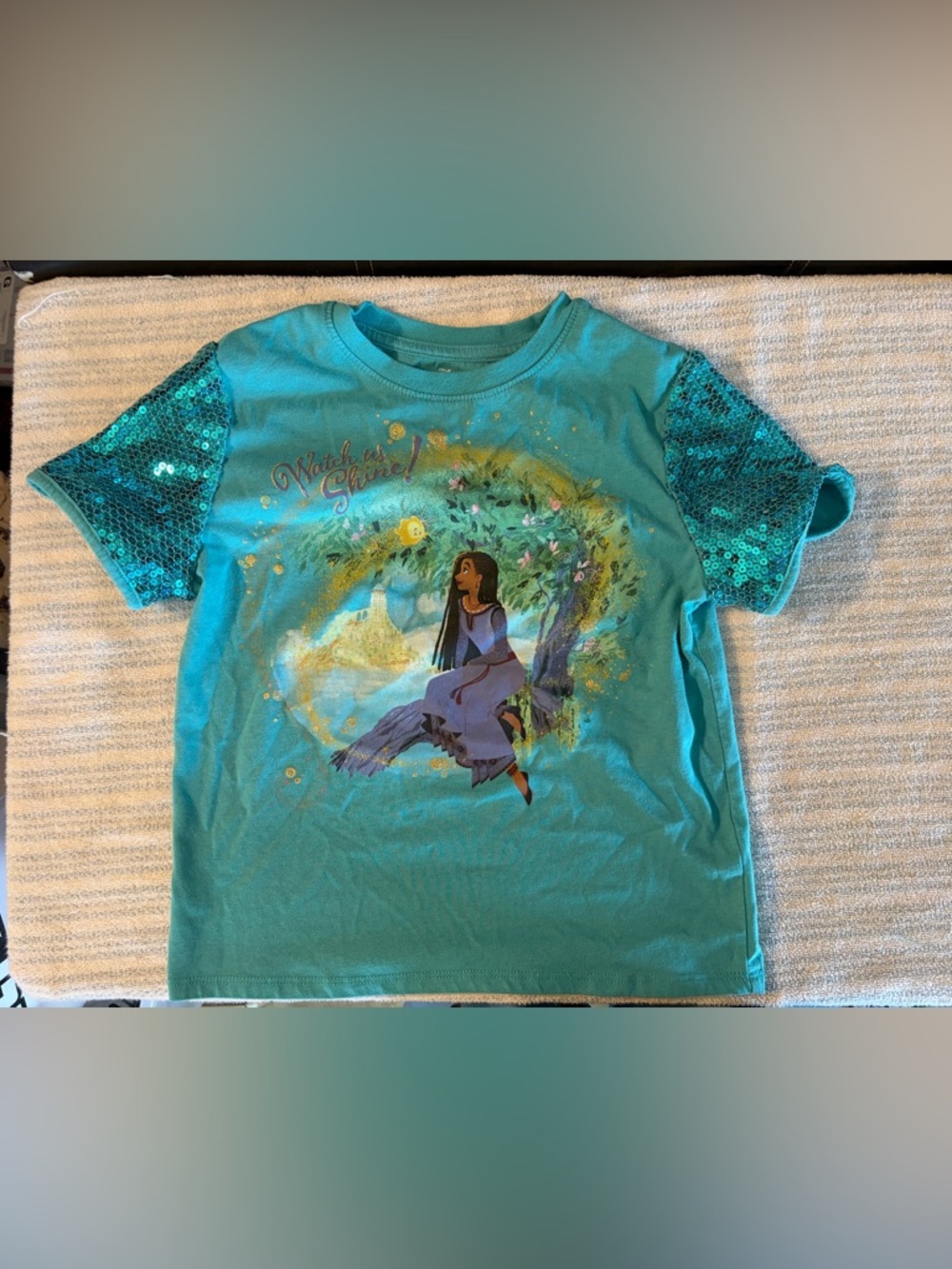Disney Teal Short-Sleeve Sequin Sleeve Graphic Top